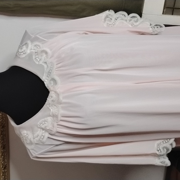 Two Piece Pale Pink Nite Gown With Lace Details - Picture 2 of 6